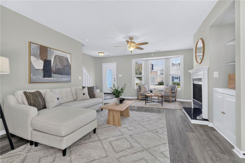 Photo 6 of 26 residential for sale in Virginia Beach virginia