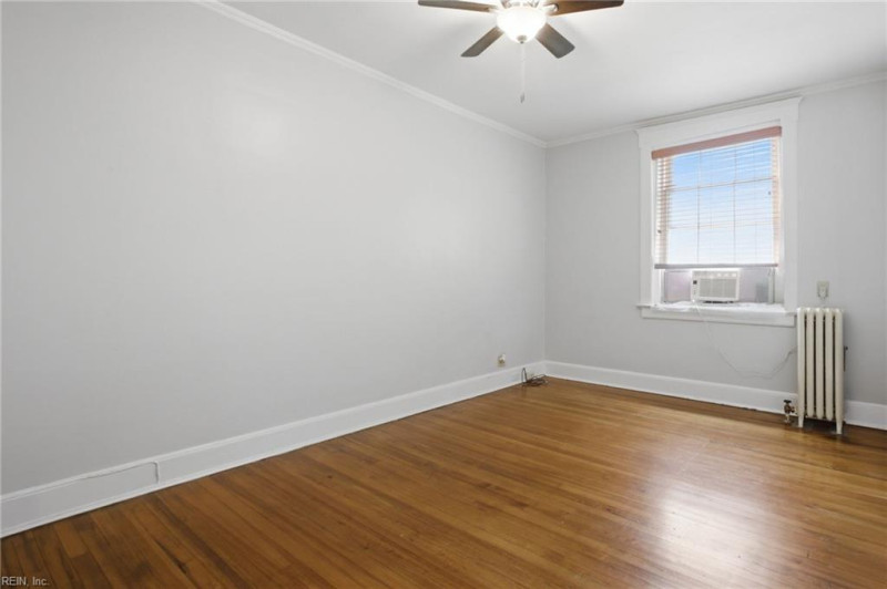 Photo 15 of 29 residential for sale in Norfolk virginia