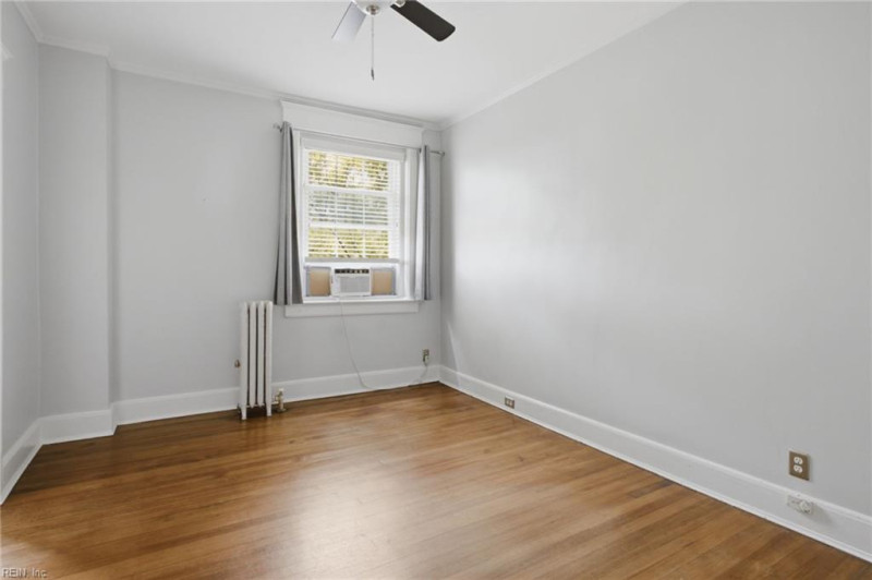 Photo 20 of 29 residential for sale in Norfolk virginia