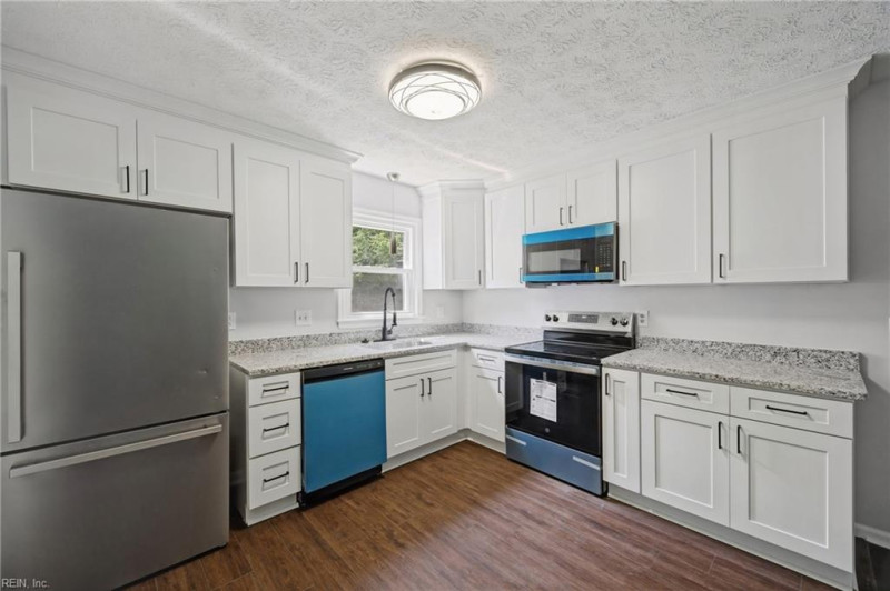 Photo 15 of 42 residential for sale in Hampton virginia Photo 15 of 42 residential for sale in Hampton virginia