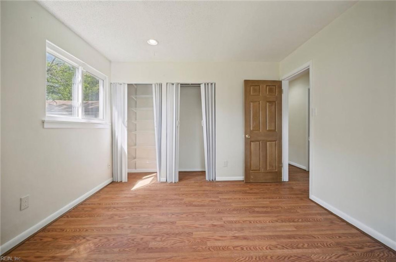 Photo 16 of 26 residential for sale in Norfolk virginia