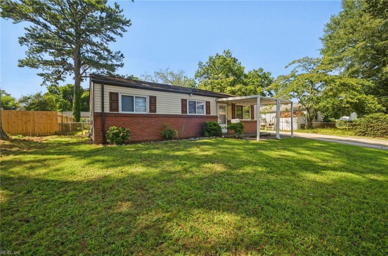 Photo 2 of 26 residential for sale in Norfolk virginia