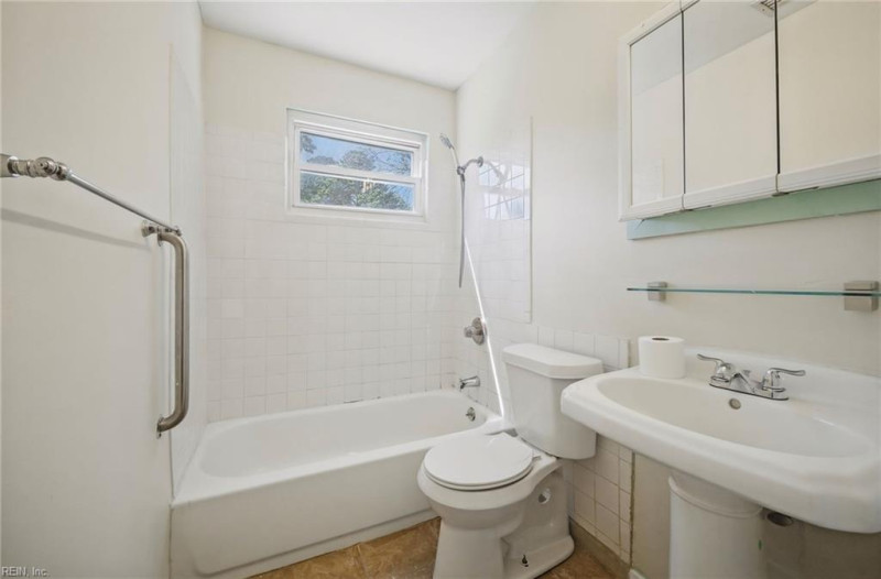 Photo 21 of 26 residential for sale in Norfolk virginia