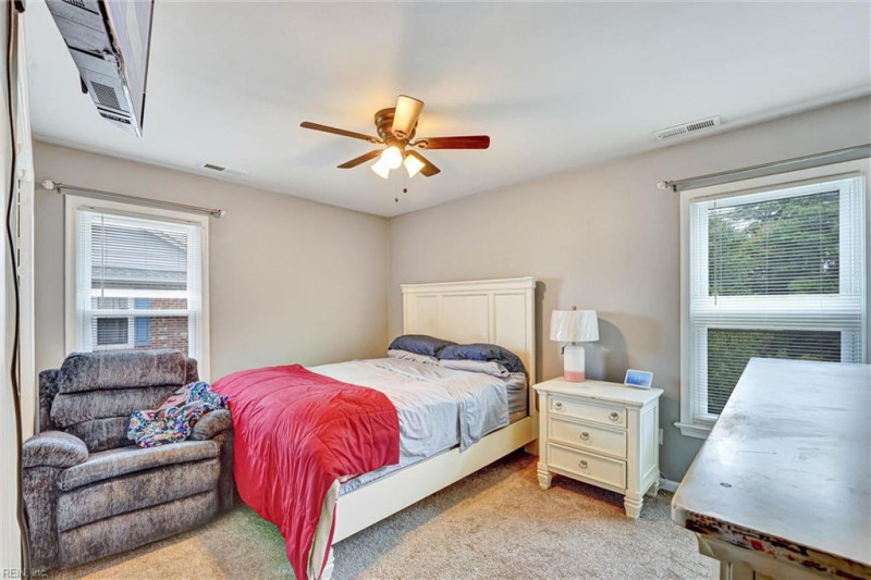 Photo 19 of 40 residential for sale in Chesapeake virginia Photo 19 of 40 residential for sale in Chesapeake virginia