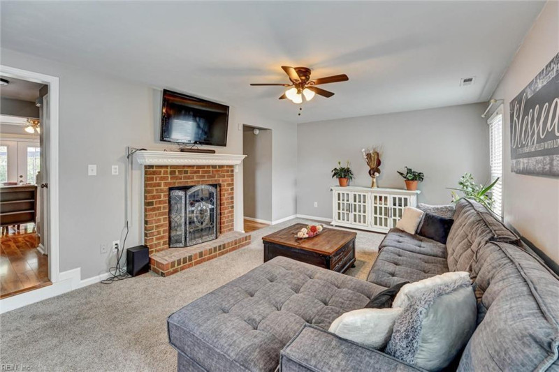 Photo 9 of 40 residential for sale in Chesapeake virginia Photo 9 of 40 residential for sale in Chesapeake virginia