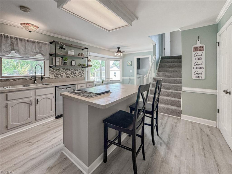 Photo 3 of 48 residential for sale in Chesapeake virginia Photo 3 of 48 residential for sale in Chesapeake virginia