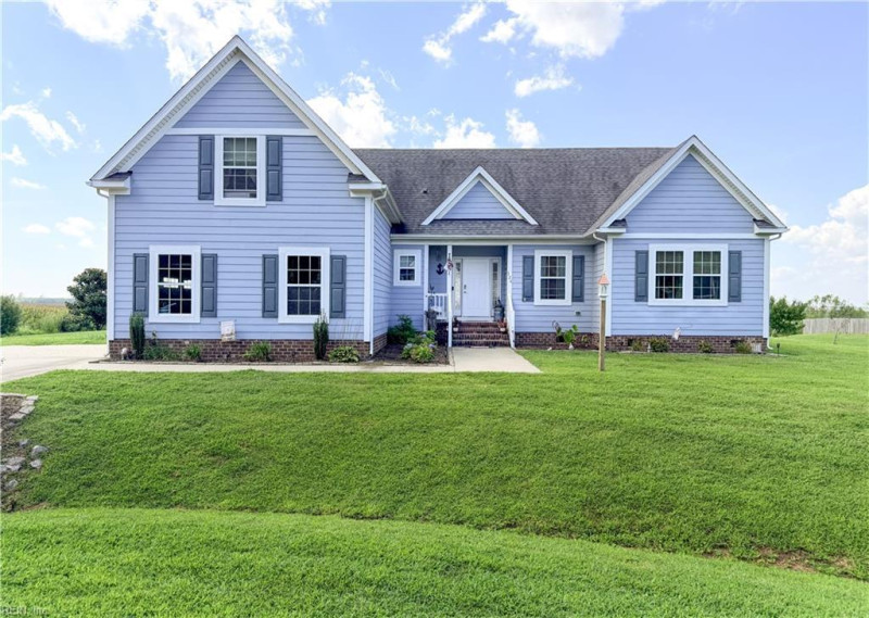 Photo 2 of 43 residential for sale in Currituck County virginia