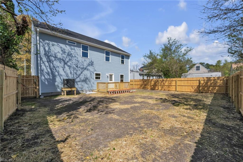Photo 38 of 50 residential for sale in Norfolk virginia Photo 38 of 50 residential for sale in Norfolk virginia