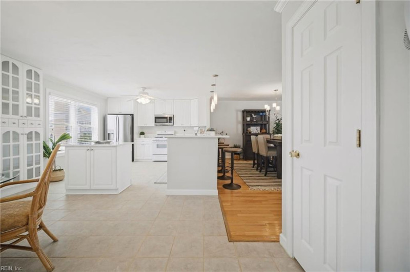 Photo 16 of 46 residential for sale in Norfolk virginia