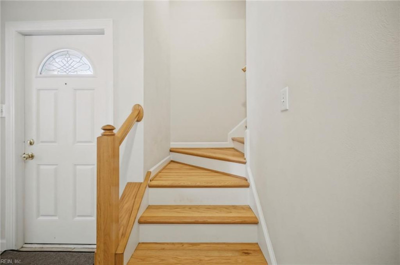 Photo 19 of 46 residential for sale in Norfolk virginia