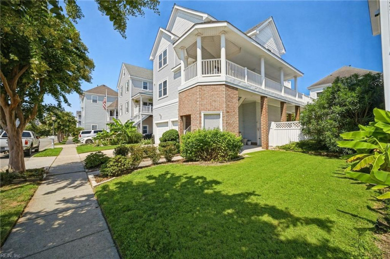 Photo 2 of 46 residential for sale in Norfolk virginia