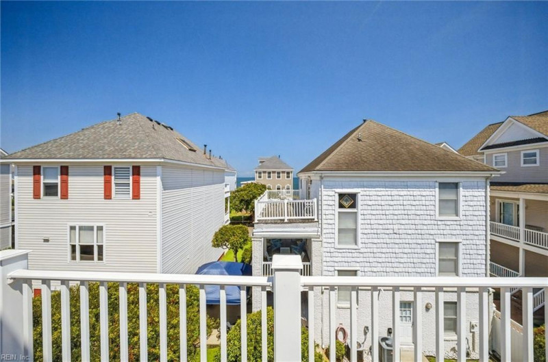 Photo 21 of 46 residential for sale in Norfolk virginia
