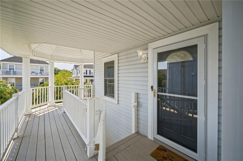 Photo 4 of 46 residential for sale in Norfolk virginia