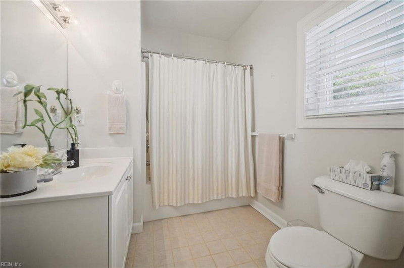 Photo 41 of 46 residential for sale in Norfolk virginia