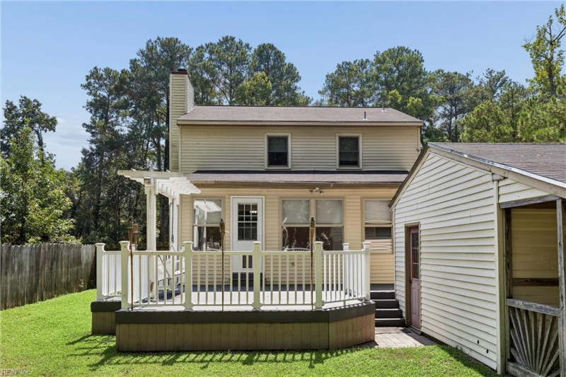 Photo 42 of 49 residential for sale in Poquoson virginia Photo 42 of 49 residential for sale in Poquoson virginia
