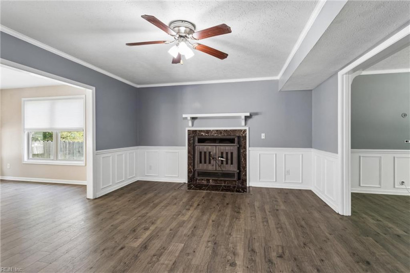 Photo 9 of 49 residential for sale in Poquoson virginia Photo 9 of 49 residential for sale in Poquoson virginia
