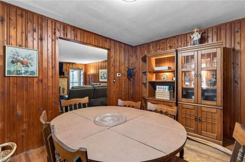 Photo 10 of 31 residential for sale in Norfolk virginia