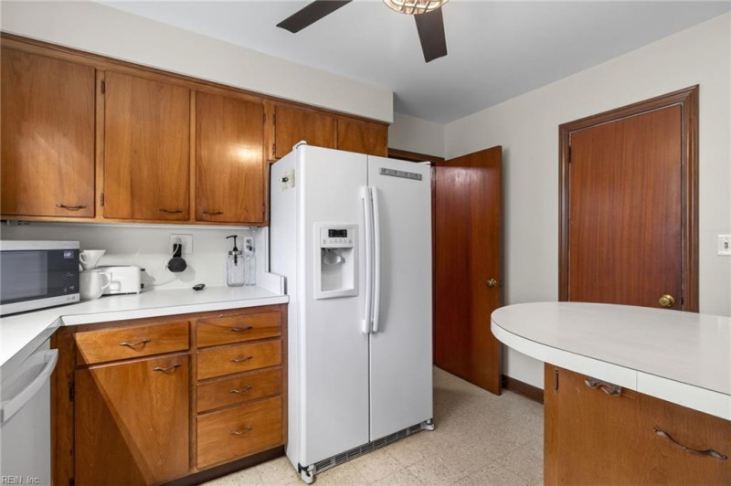 Photo 14 of 31 residential for sale in Norfolk virginia
