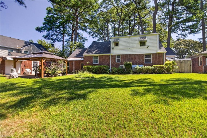 Photo 29 of 31 residential for sale in Norfolk virginia