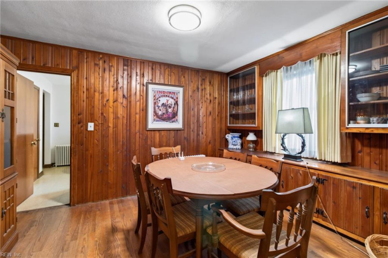 Photo 9 of 31 residential for sale in Norfolk virginia