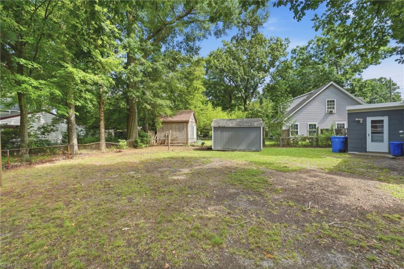 Photo 25 of 26 residential for sale in Chesapeake virginia Photo 25 of 26 residential for sale in Chesapeake virginia