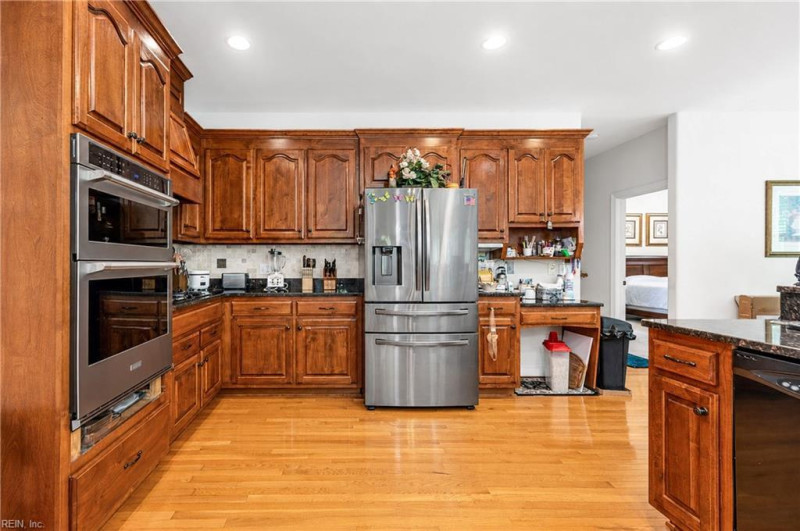 Photo 15 of 44 residential for sale in Surry County virginia