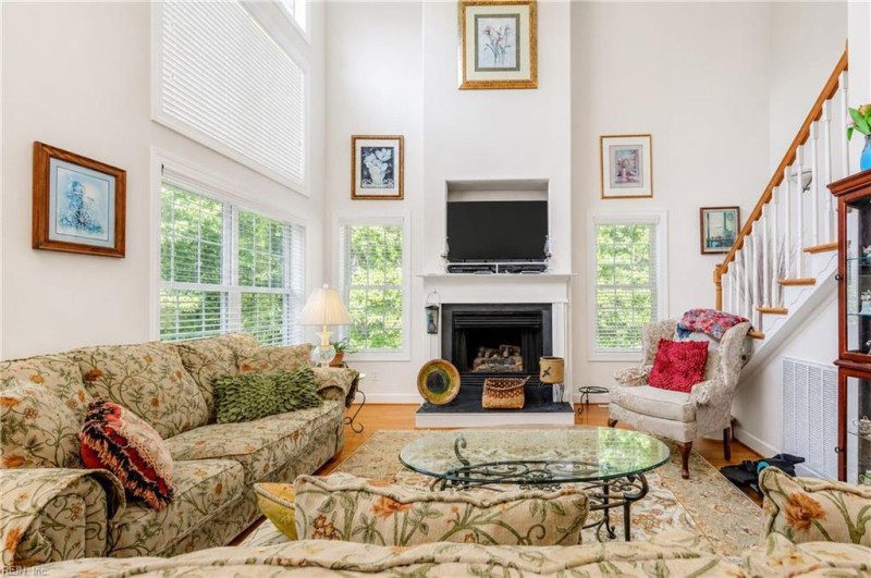 Photo 20 of 44 residential for sale in Surry County virginia