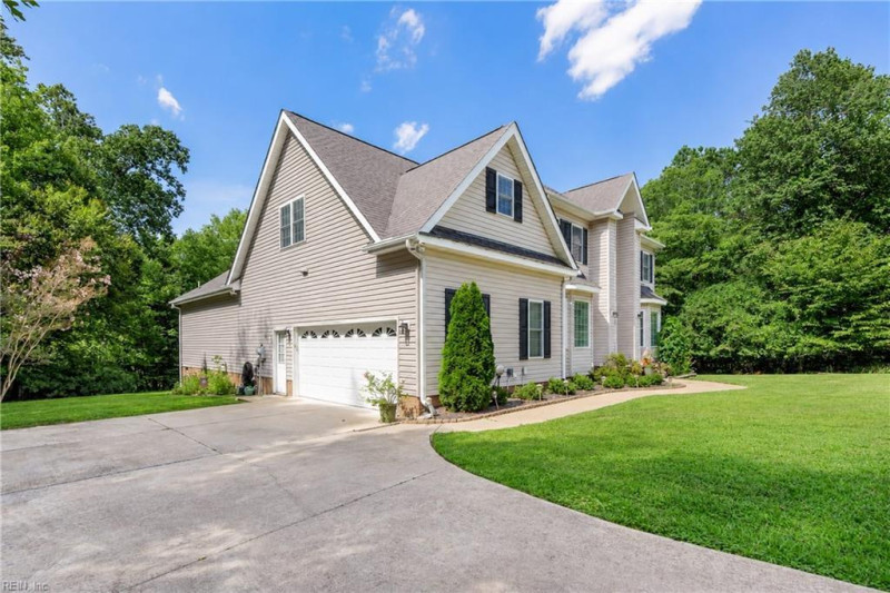 Photo 4 of 44 residential for sale in Surry County virginia