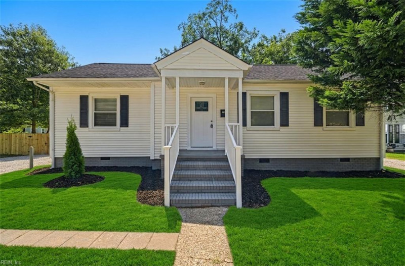 Photo 1 of 29 residential for sale in Hampton virginia
