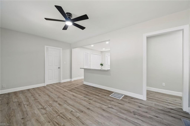 Photo 12 of 29 residential for sale in Hampton virginia