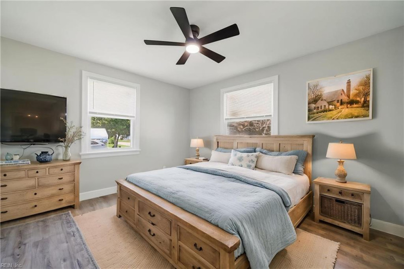 Photo 20 of 29 residential for sale in Hampton virginia