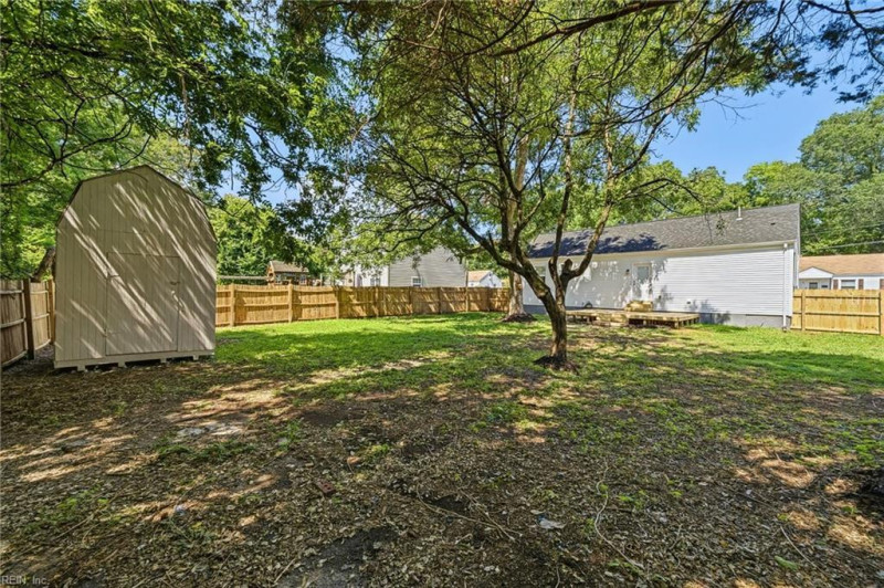 Photo 26 of 29 residential for sale in Hampton virginia