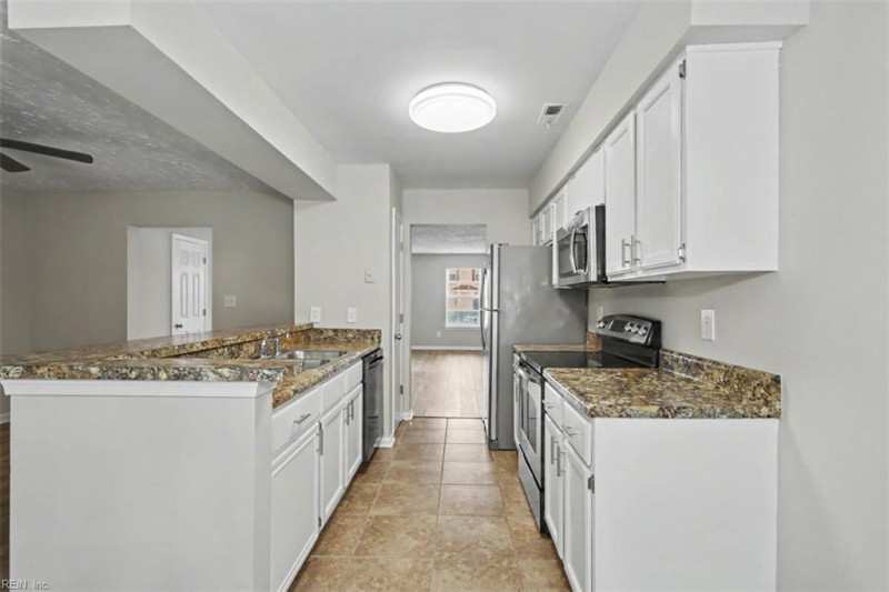 Photo 21 of 37 residential for sale in Hampton virginia Photo 21 of 37 residential for sale in Hampton virginia