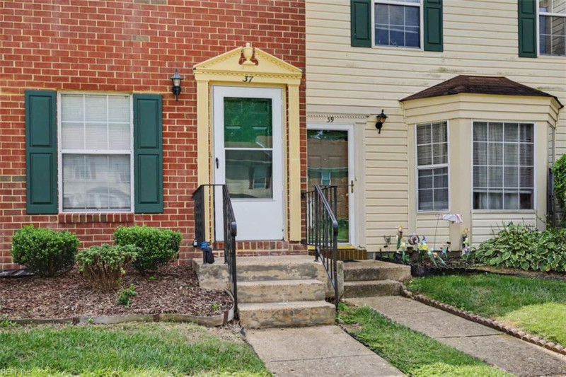 Photo 4 of 37 residential for sale in Hampton virginia Photo 4 of 37 residential for sale in Hampton virginia