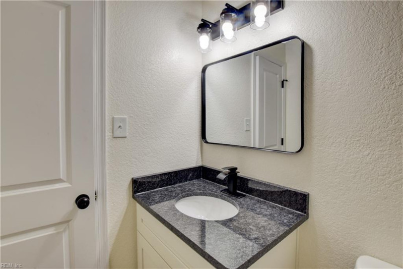 Photo 19 of 38 residential for sale in Portsmouth virginia Photo 19 of 38 residential for sale in Portsmouth virginia