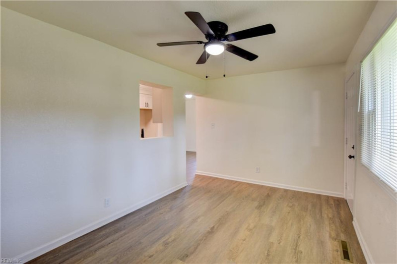 Photo 3 of 38 residential for sale in Portsmouth virginia Photo 3 of 38 residential for sale in Portsmouth virginia