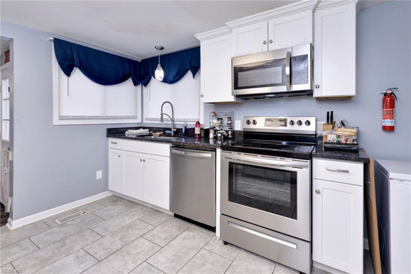 Photo 15 of 33 residential for sale in Hampton virginia Photo 15 of 33 residential for sale in Hampton virginia