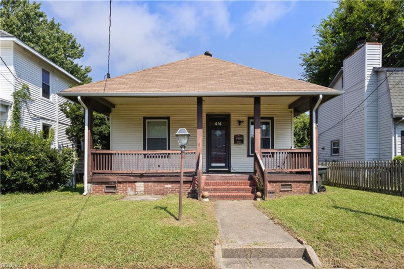 Photo 1 of 23 residential for sale in Hampton virginia