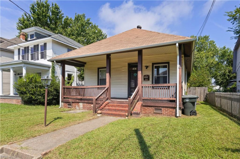 Photo 2 of 23 residential for sale in Hampton virginia