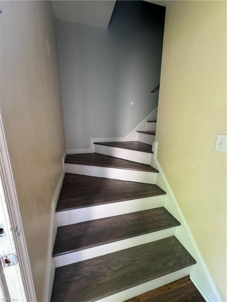 Photo 9 of 32 residential for sale in Hampton virginia Photo 9 of 32 residential for sale in Hampton virginia