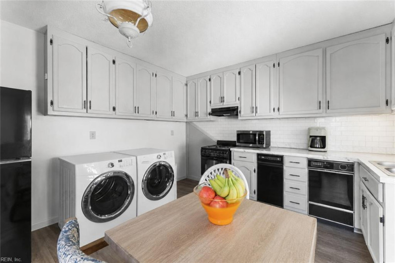 Photo 3 of 45 residential for sale in Portsmouth virginia Photo 3 of 45 residential for sale in Portsmouth virginia