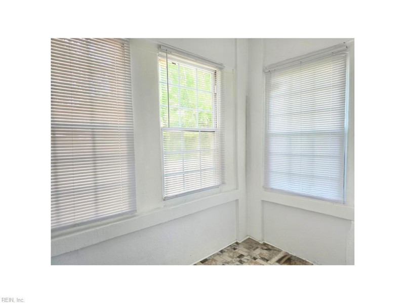 Photo 22 of 47 residential for sale in Norfolk virginia Photo 22 of 47 residential for sale in Norfolk virginia