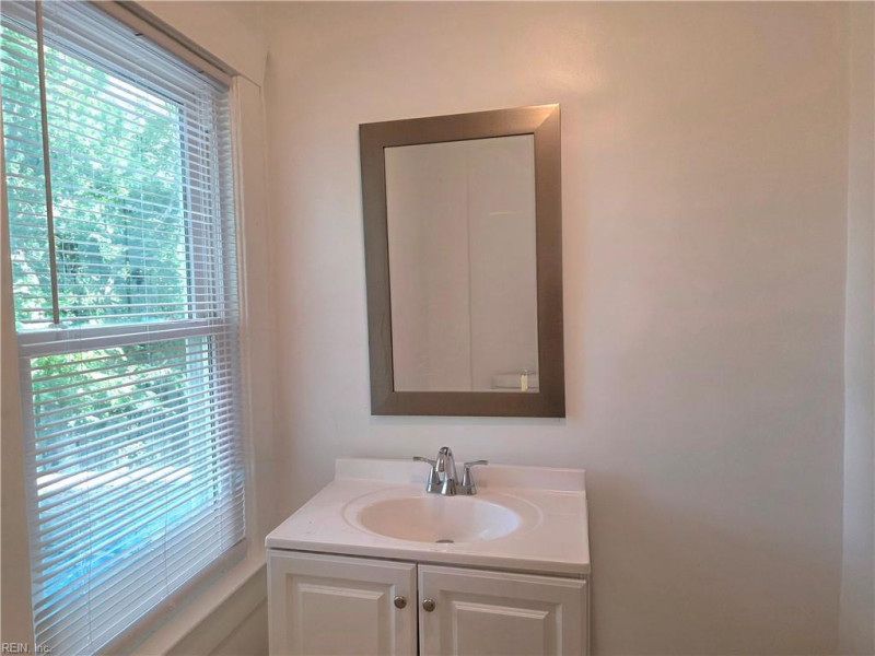 Photo 29 of 47 residential for sale in Norfolk virginia Photo 29 of 47 residential for sale in Norfolk virginia