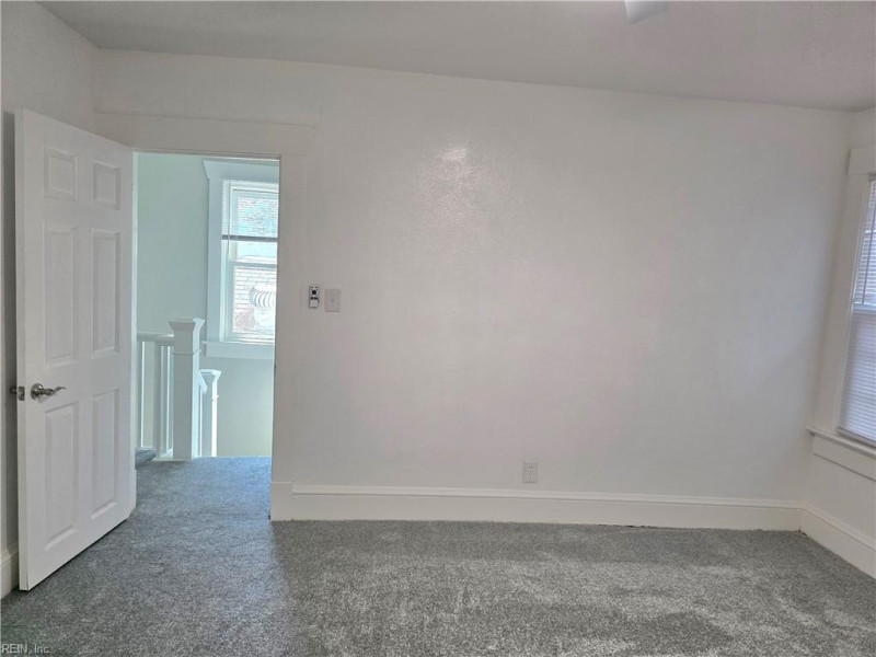 Photo 33 of 47 residential for sale in Norfolk virginia Photo 33 of 47 residential for sale in Norfolk virginia