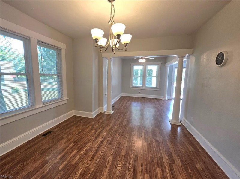 Photo 8 of 47 residential for sale in Norfolk virginia