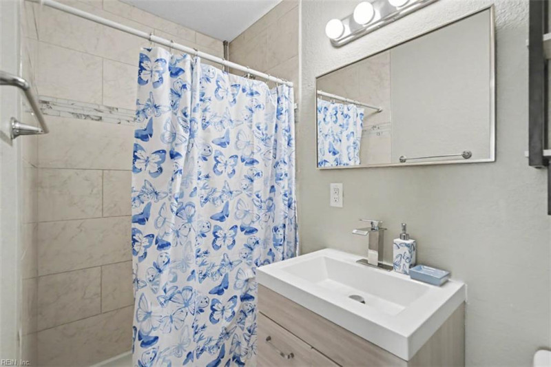 Photo 15 of 22 residential for sale in Portsmouth virginia Photo 15 of 22 residential for sale in Portsmouth virginia