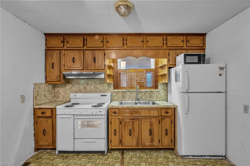 Photo 10 of 37 residential for sale in Portsmouth virginia Photo 10 of 37 residential for sale in Portsmouth virginia