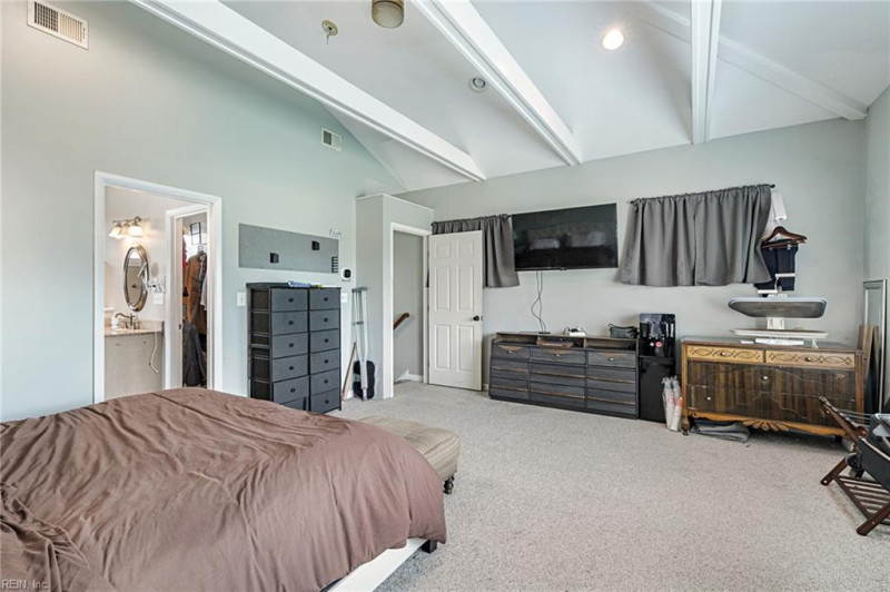 Photo 21 of 34 residential for sale in Hampton virginia