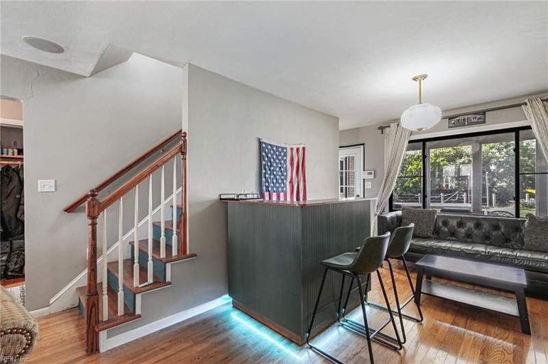 Photo 9 of 34 residential for sale in Hampton virginia
