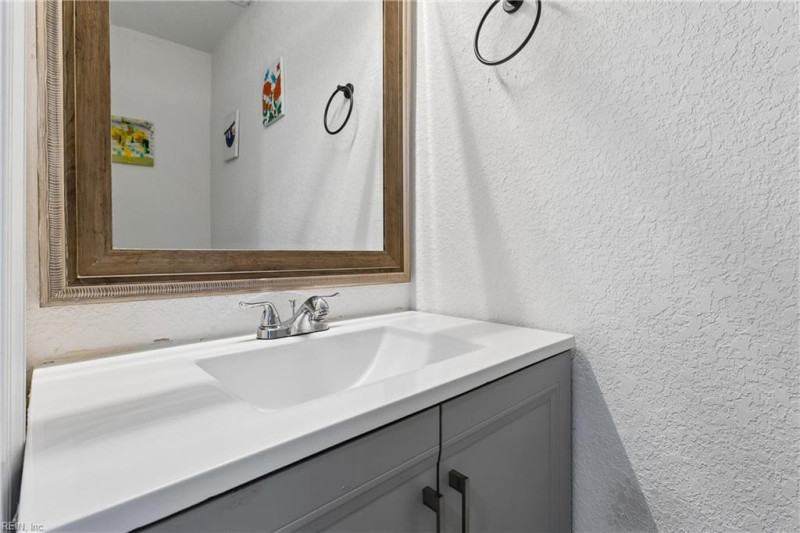 Photo 23 of 30 residential for sale in Chesapeake virginia